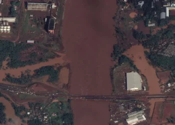 inundações, chuvas, temporais, deslizamentos de terra, desabamentos.