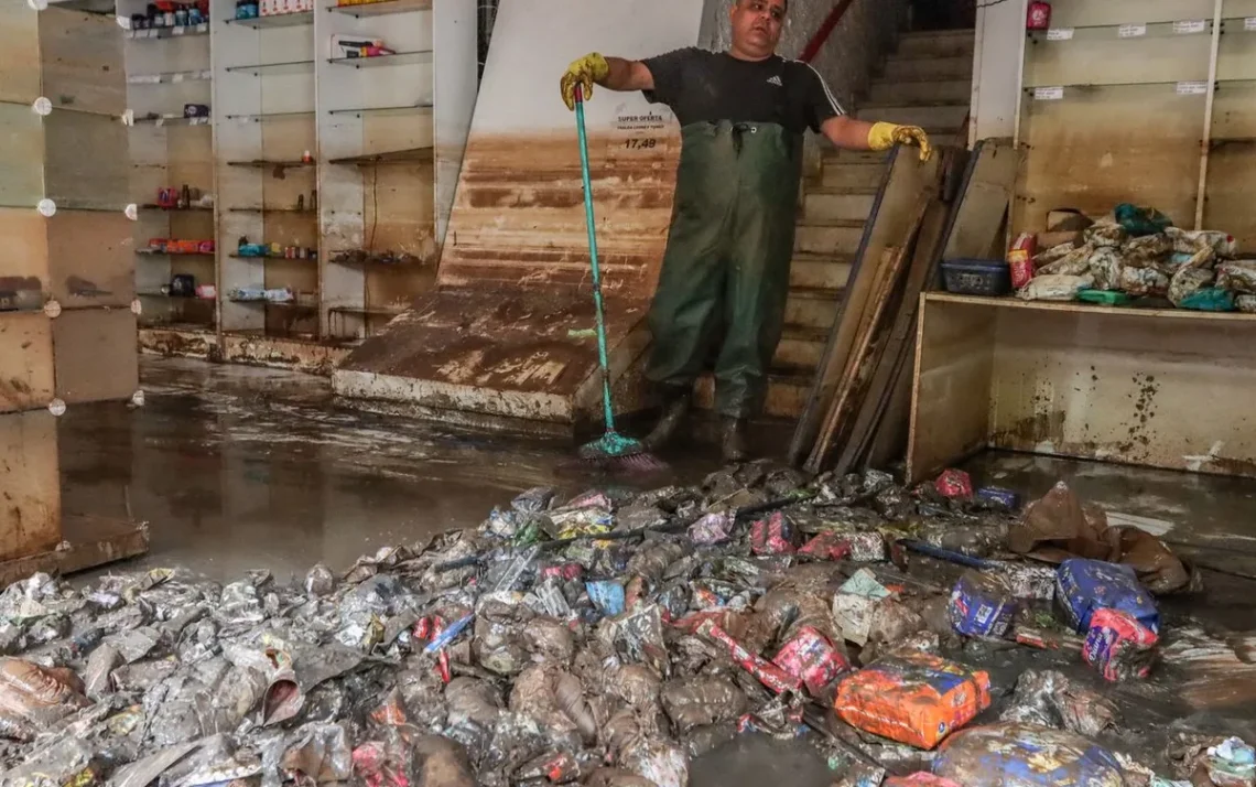 sistema de saúde, atendimento na saúde, trabalho conjunto;