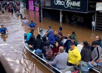 enfermidades, relacionadas a extremos, clima, problemas, saúde decorrentes de, extremos de clima;