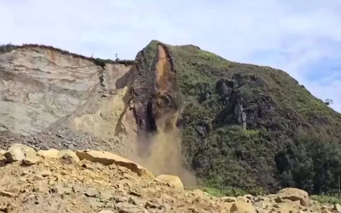 deslizamento, de terra, catástrofe, natural, tragédia;