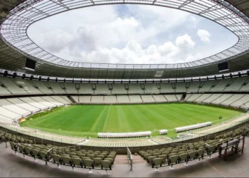 17ª rodada, partida, jogo, enfrentamento, confronto, Brasileirão, Arena, Castelão, capital, cearense, terceiro, triunfo seguido, primeira, equipe fora, Fortaleza, x Vitória, transmissão, ao vivo, pay-per-view, prováveis, escalações, equipe, fora da, zona de, rebaixamento;