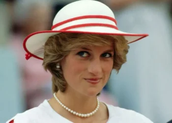 Lady Diana, Di, princesa britânica, leilão;