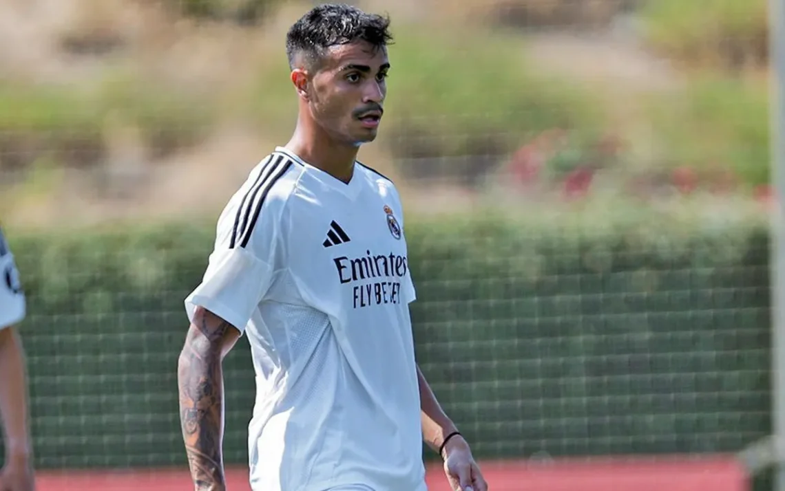 Ex-Flamengo, Reinier faz golaço com direito a chapéu em jogo do Real Madrid B - Foto: @ ESPN - Todos os direitos: @ ESPN