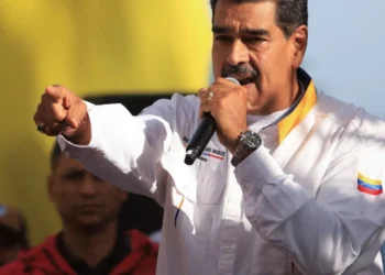 país, venezuelanos, Maduro;