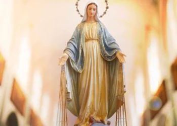 Virgem Maria, Mãe de Deus, Imaculada Virgem;