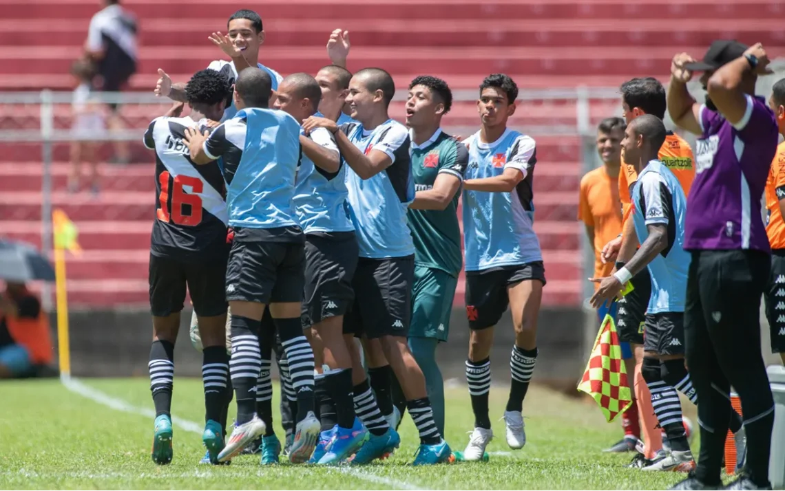 Em jogo com fim 'maluco', Vasco supera o Ceará e avança às oitavas de final da Copinha - Foto: @ ESPN - Todos os direitos: @ ESPN