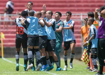 Em jogo com fim 'maluco', Vasco supera o Ceará e avança às oitavas de final da Copinha - Foto: @ ESPN - Todos os direitos: @ ESPN